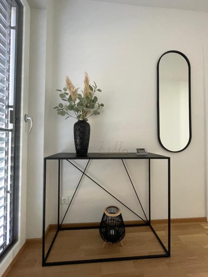 Luxury - Apartment Mit Balkon In Seenaehe กมุนเดน ภายนอก รูปภาพ